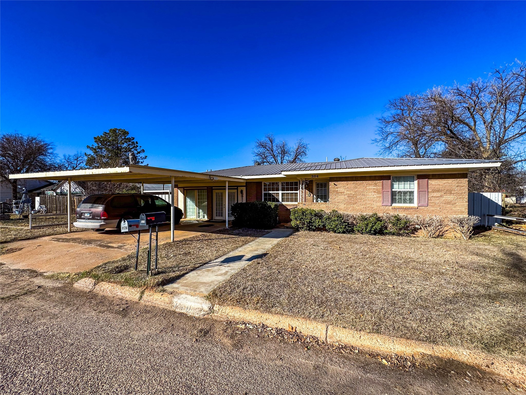 304 SE 2nd Street Knox City TX 79529