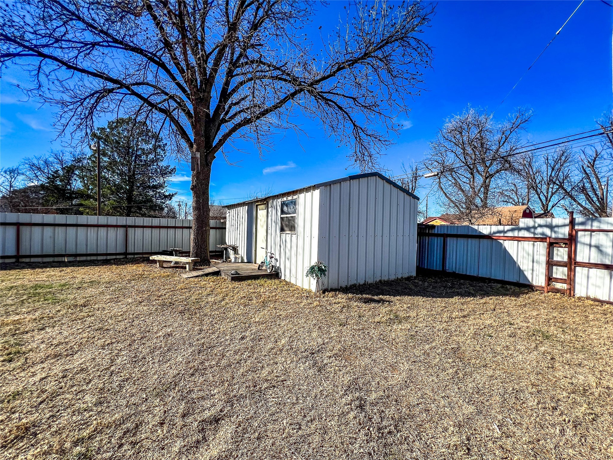 304 SE 2nd Street Knox City TX 79529