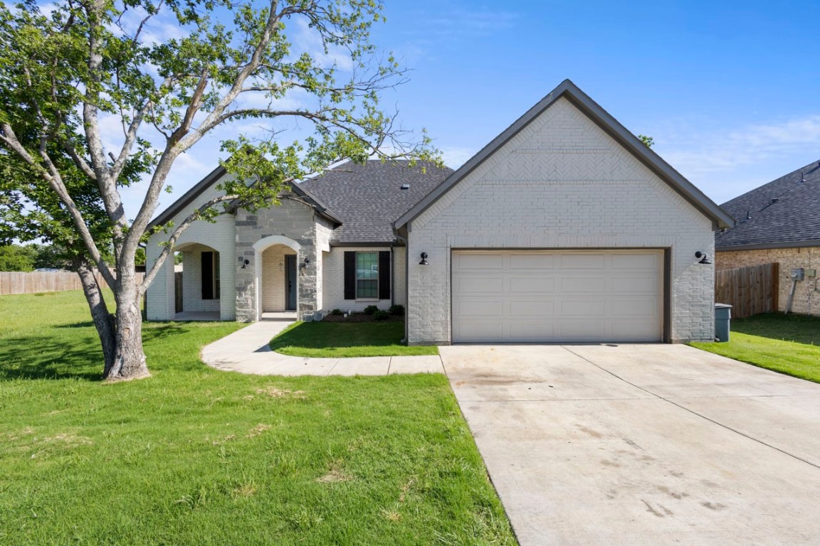 3221 George Avenue Forest Hill TX 76119