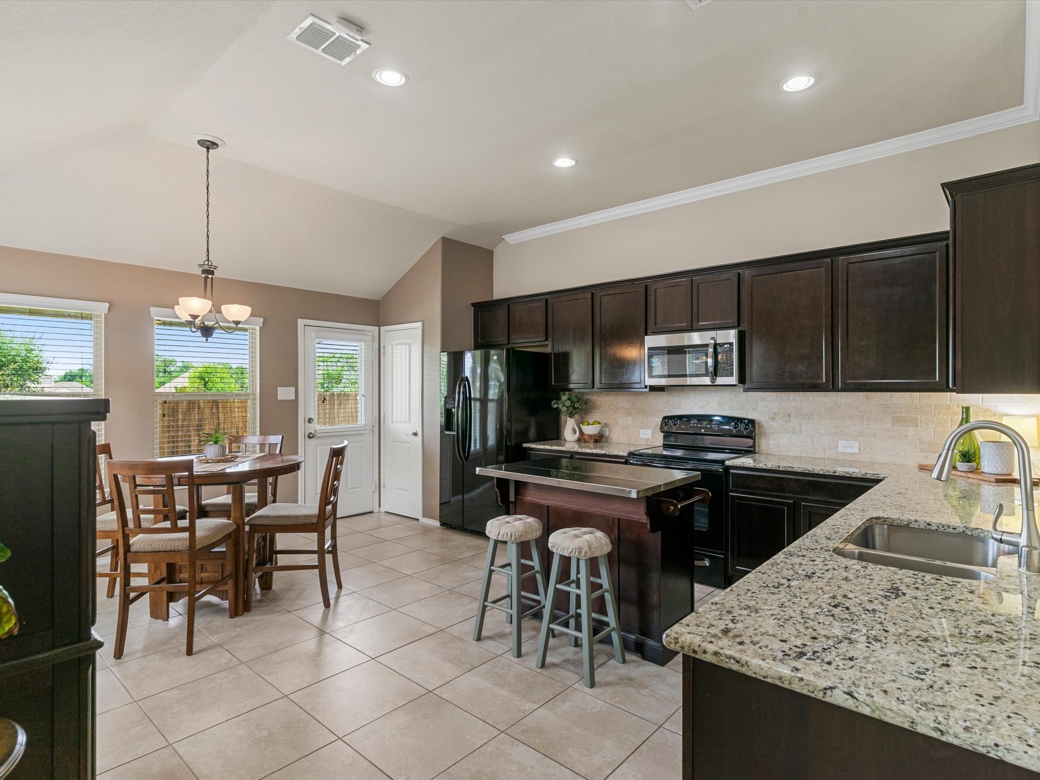 704 Wichita Trail Mckinney TX 75071