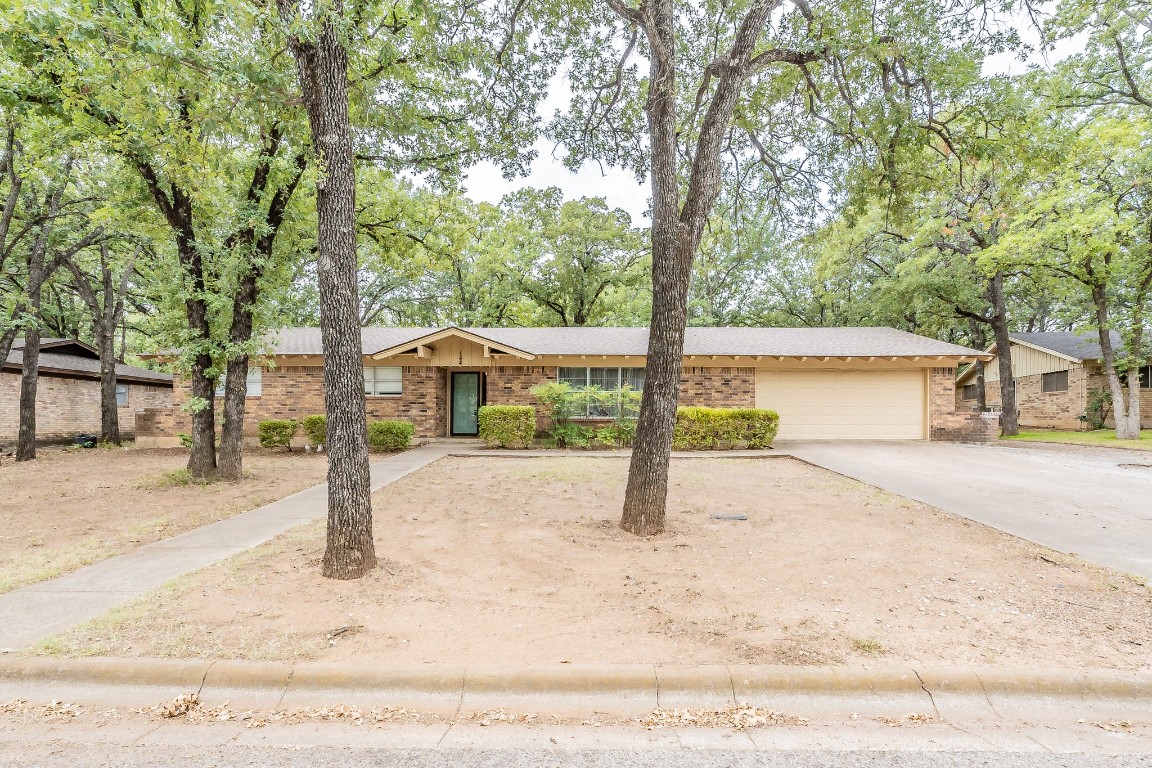 144 Nottingham Circle Bridgeport TX 76426