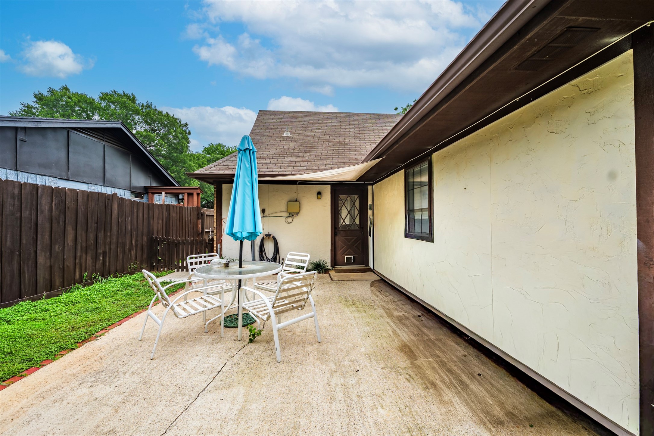 1101 Pin Oak Drive Denton TX 76209