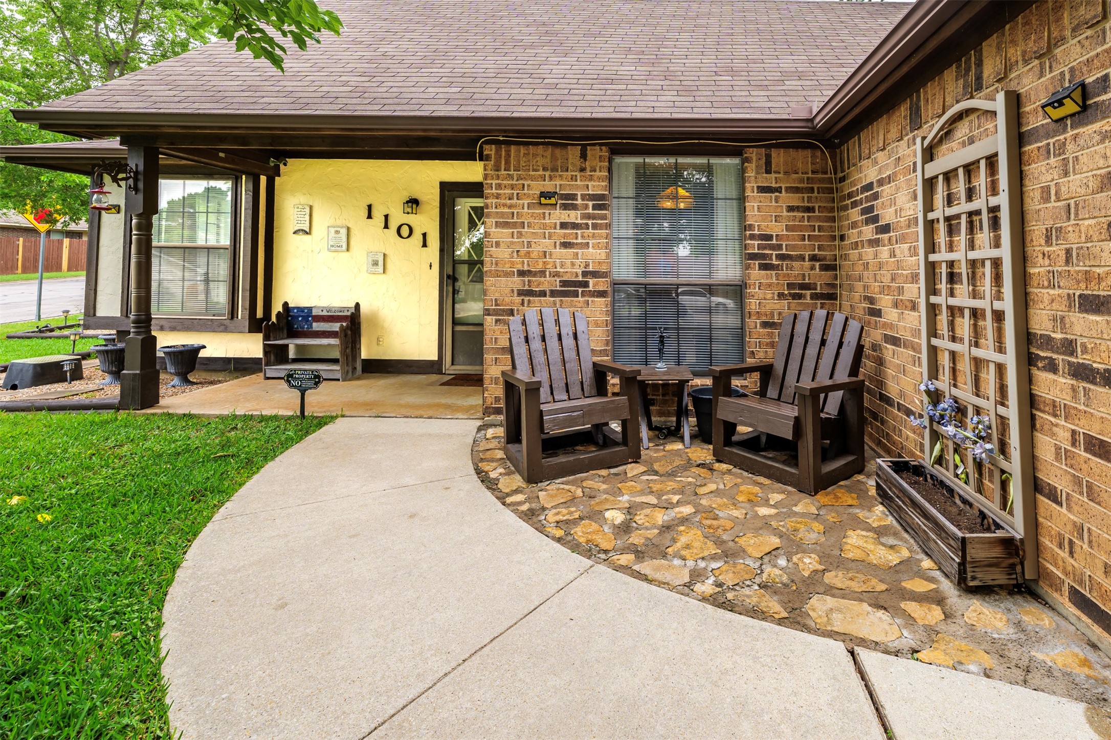 1101 Pin Oak Drive Denton TX 76209