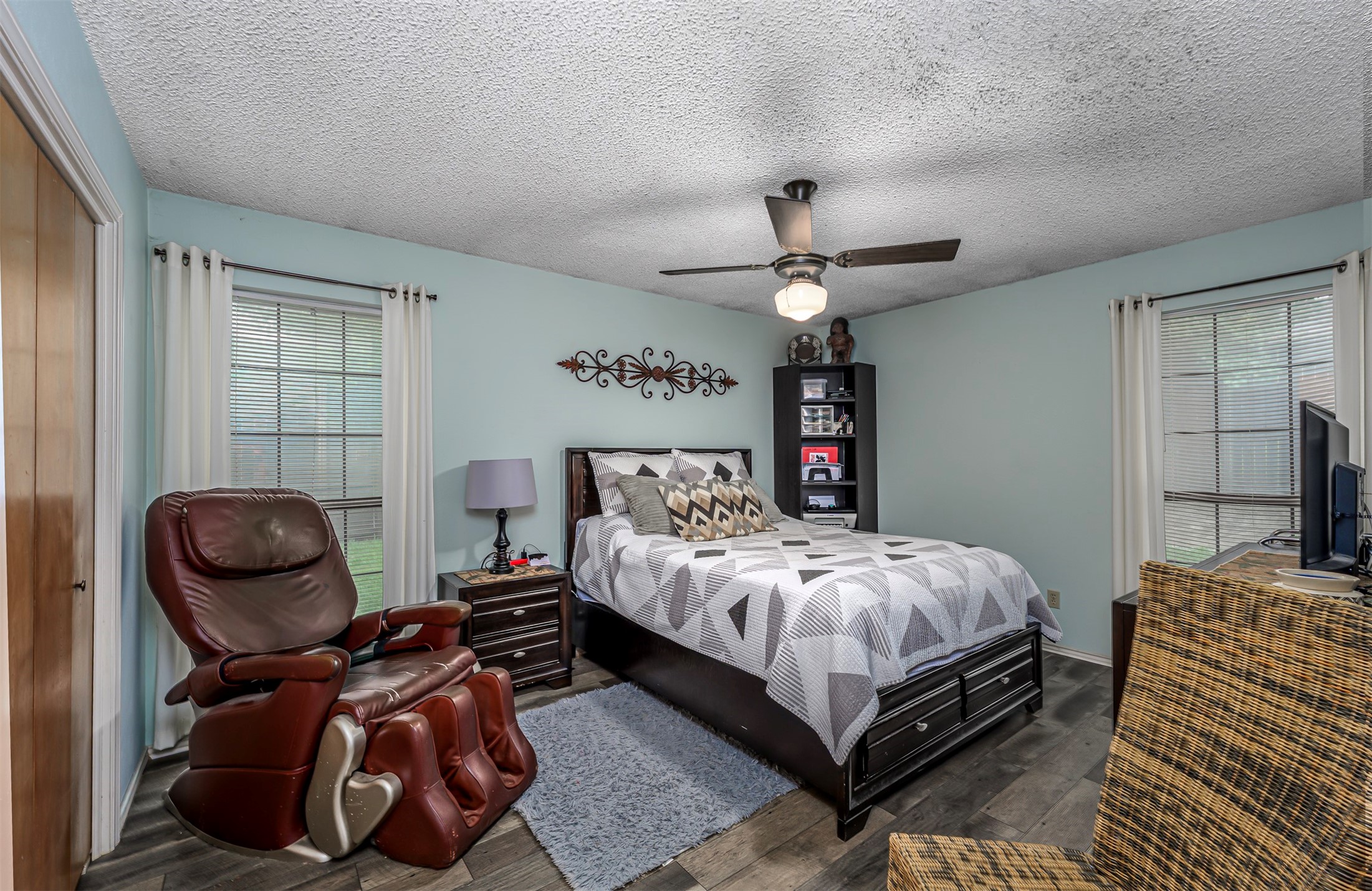 1101 Pin Oak Drive Denton TX 76209