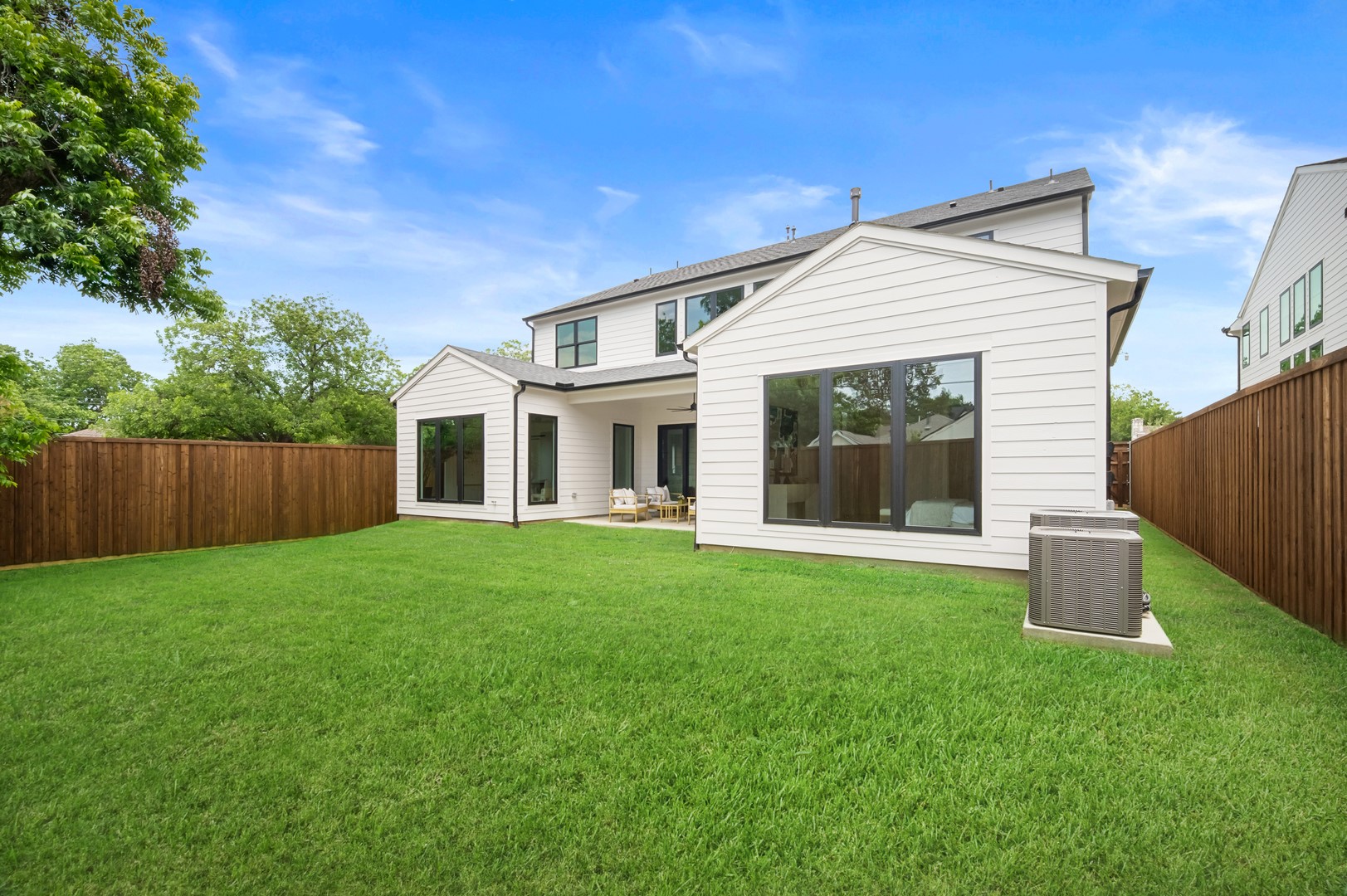 4241 Somerville Avenue Dallas TX 75206