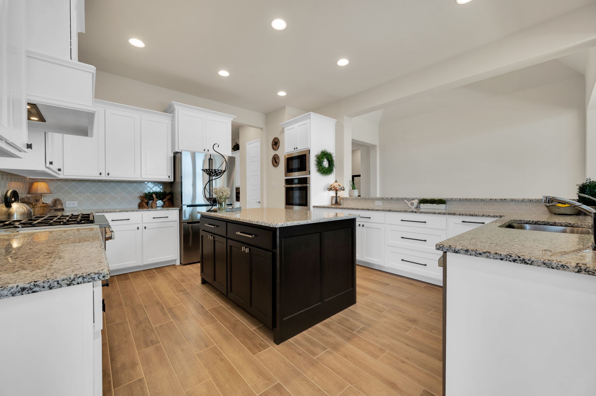837 Peppervine Drive Waxahachie TX 75165
