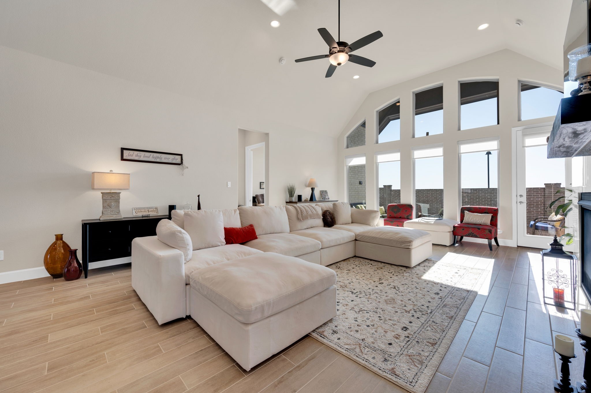 837 Peppervine Drive Waxahachie TX 75165