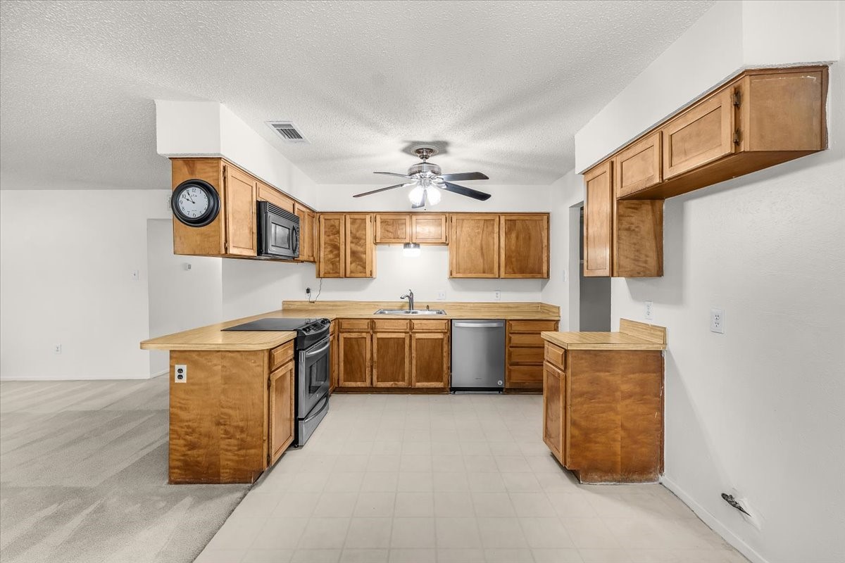 2709 Willow Bend Bedford TX 76021