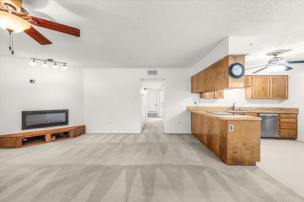 2709 Willow Bend Bedford TX 76021