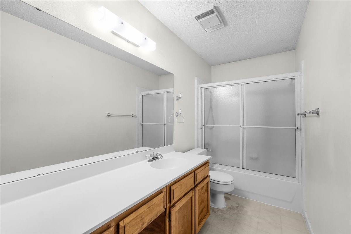 2709 Willow Bend Bedford TX 76021