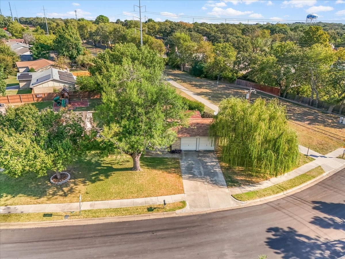 2709 Willow Bend Bedford TX 76021