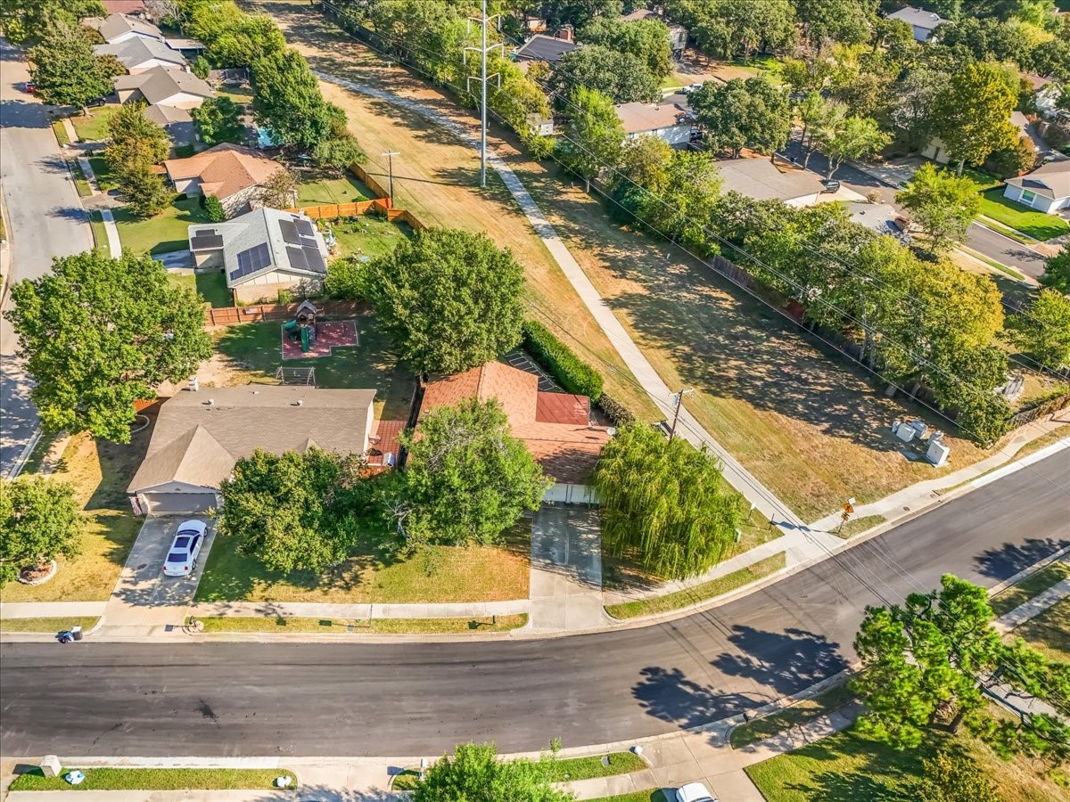 2709 Willow Bend Bedford TX 76021