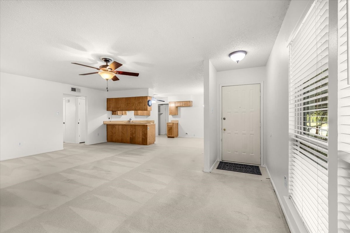 2709 Willow Bend Bedford TX 76021