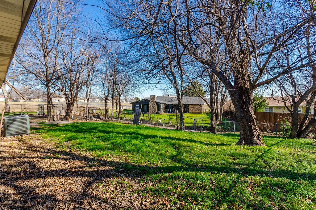 6110 Songwood Drive Dallas TX 75241