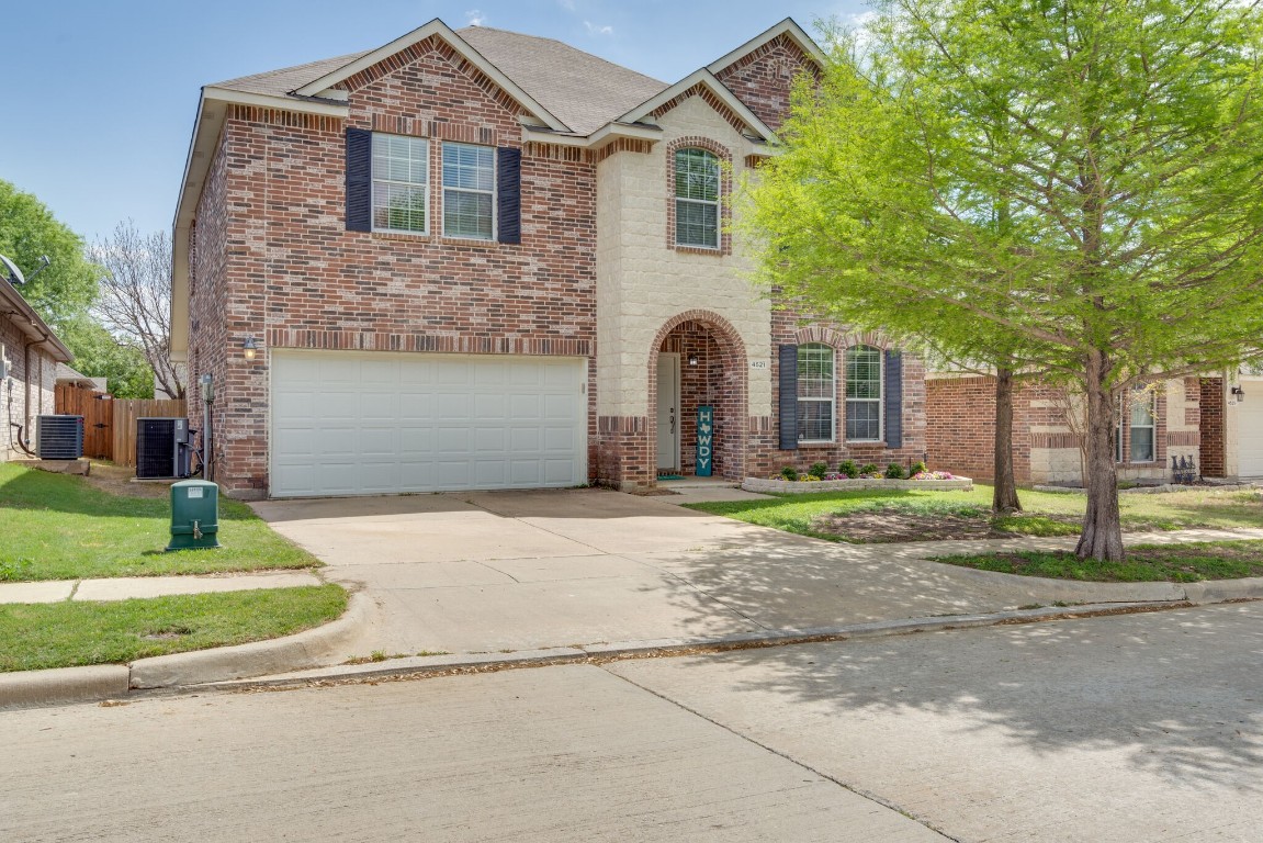 4521 Indian Paint Way Denton TX 76208
