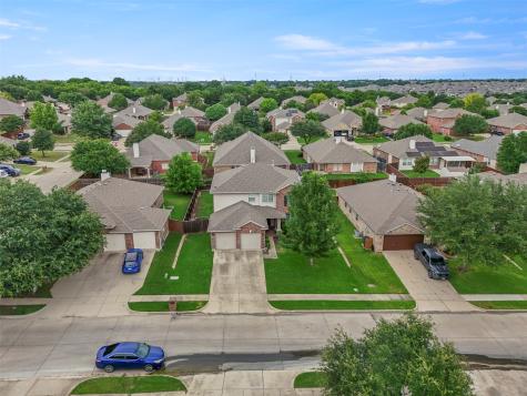 1203 Iron Horse Street Wylie TX 75098