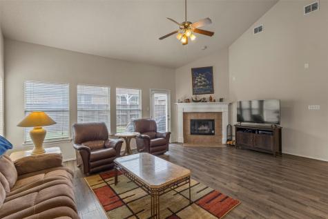 1203 Iron Horse Street Wylie TX 75098