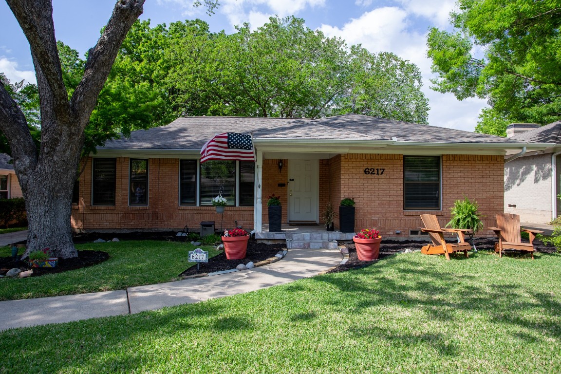 6217 Monticello Avenue Dallas TX 75214