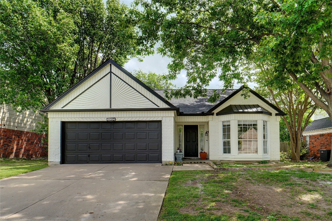 6904 Quail Meadow Drive Watauga TX 76148