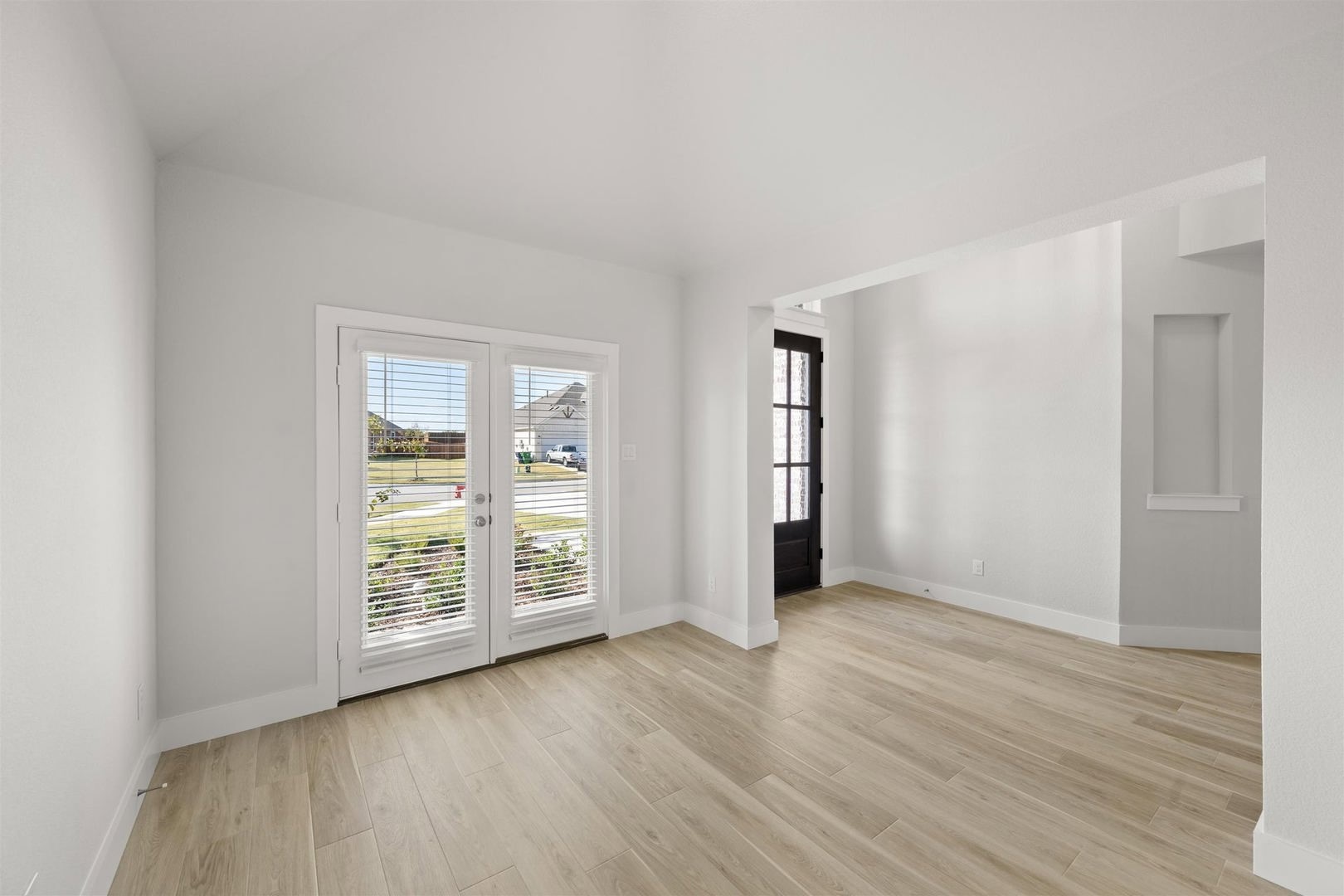 1854 Overcup Court Waxahachie TX 75165
