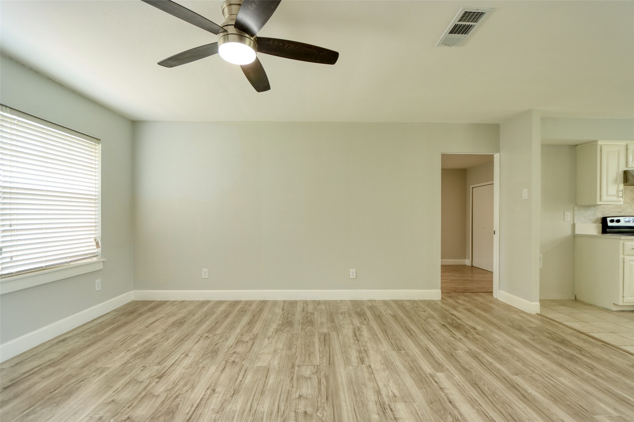 201 Mclendon Mexia TX 76667