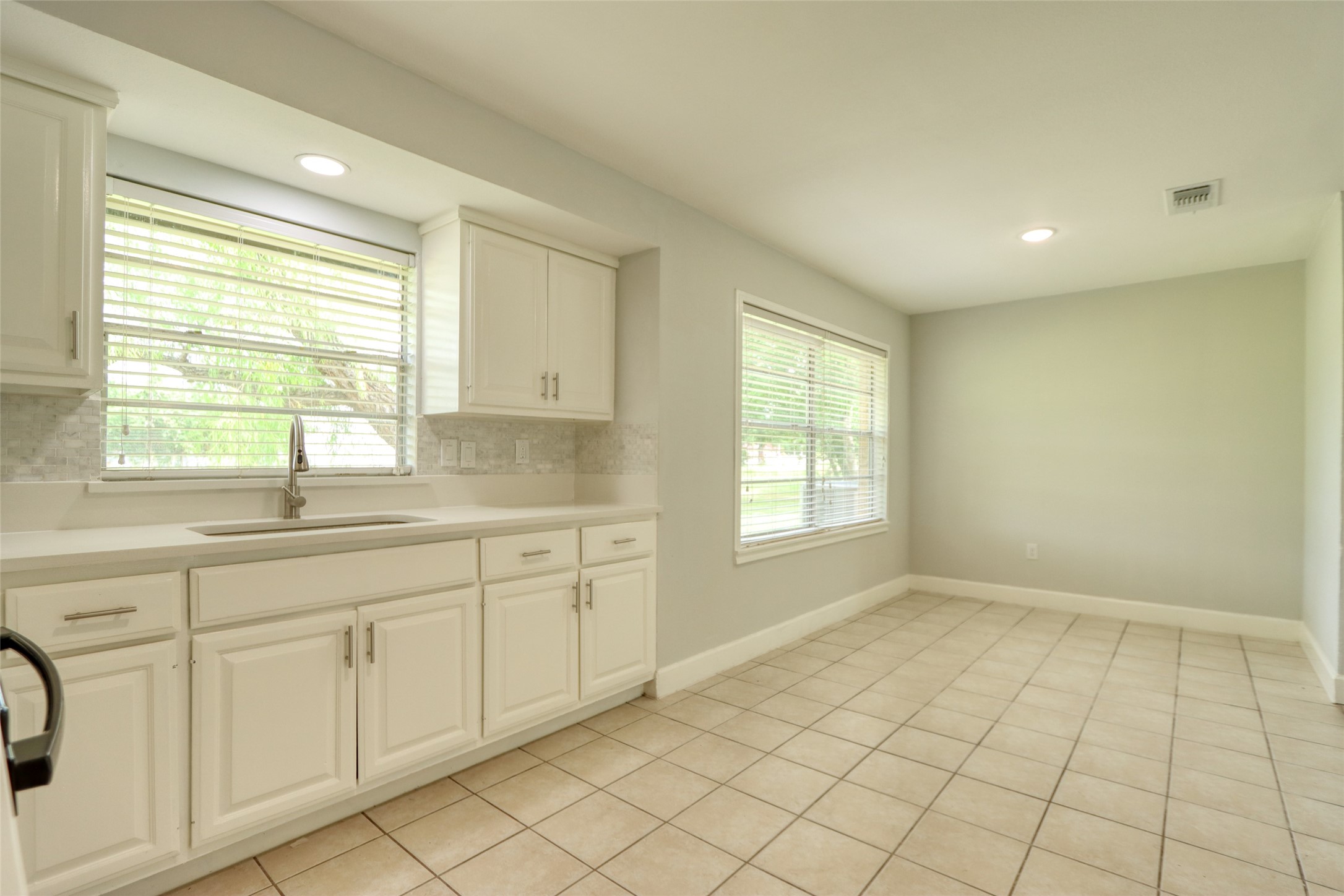 201 Mclendon Mexia TX 76667