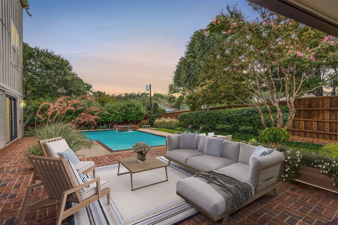11406 Valleydale Drive Dallas TX 75230