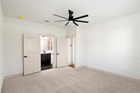 713 Escovedo Drive Italy TX 76651