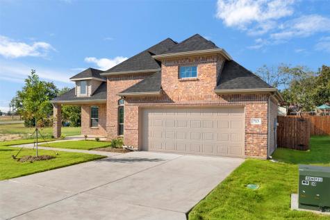 713 Escovedo Drive Italy TX 76651