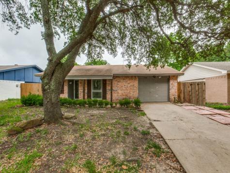 1502 Deepwood Drive Garland TX 75040