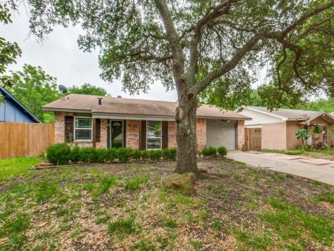 1502 Deepwood Drive Garland TX 75040