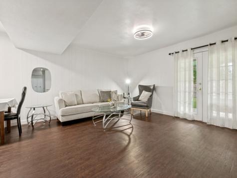 1502 Deepwood Drive Garland TX 75040