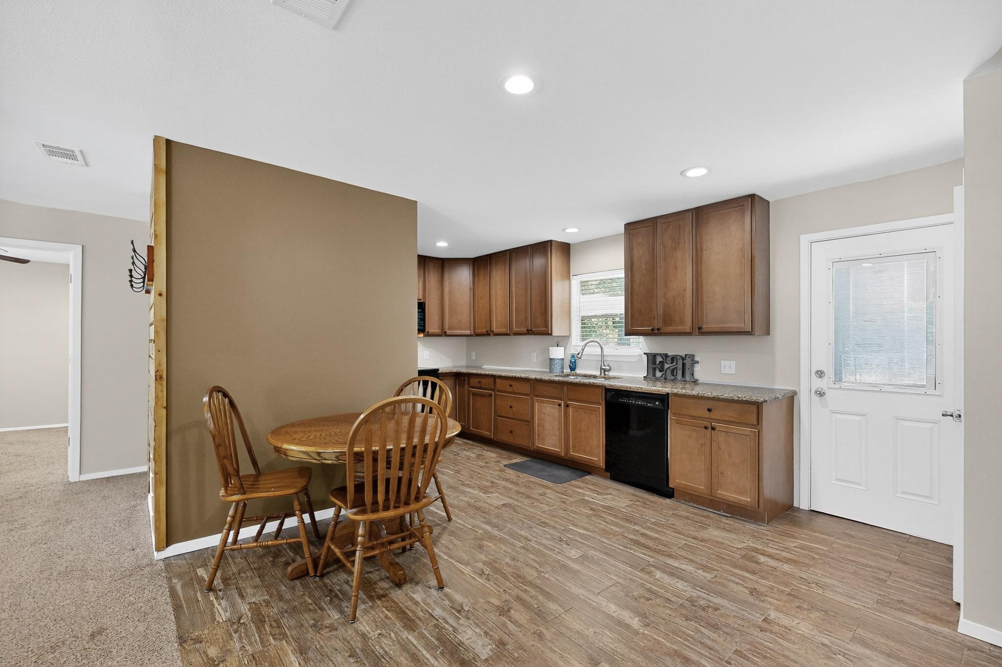 2895 Honey Bee Lane Wills Point TX 75169