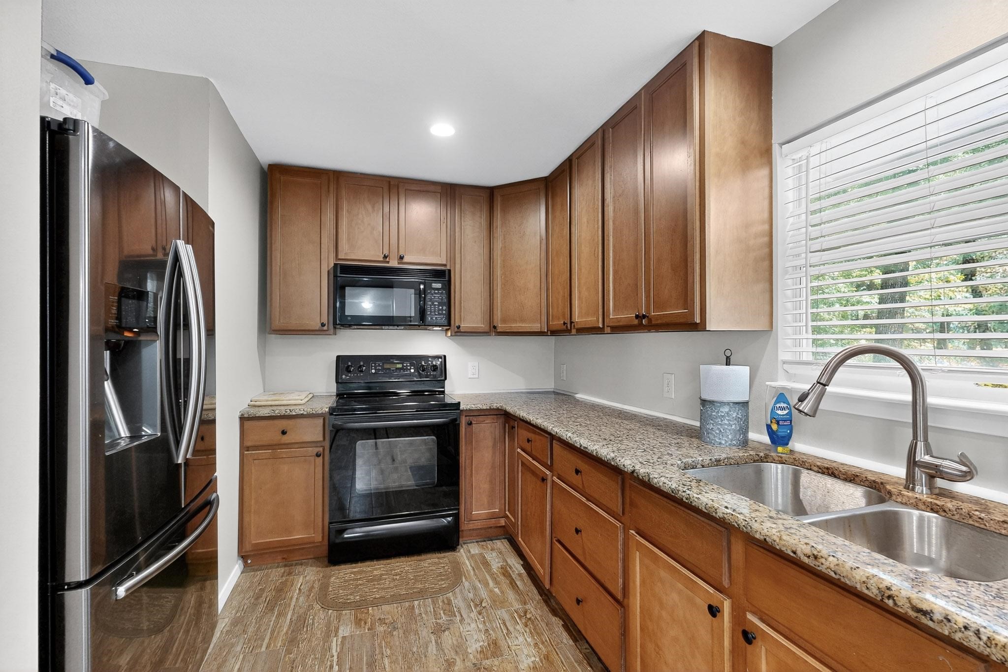 2895 Honey Bee Lane Wills Point TX 75169