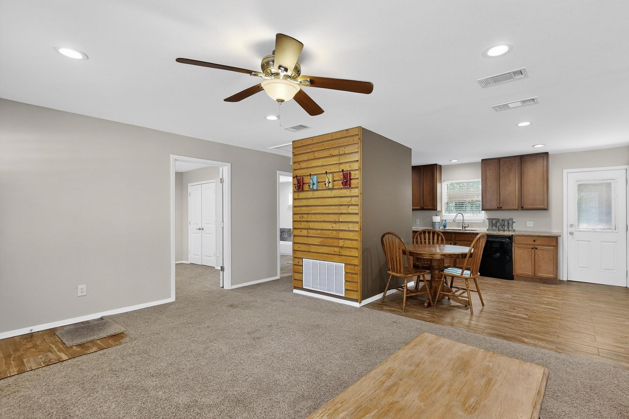 2895 Honey Bee Lane Wills Point TX 75169
