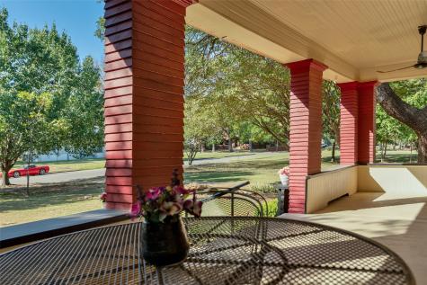 1111 W Sears Street Denison TX 75020