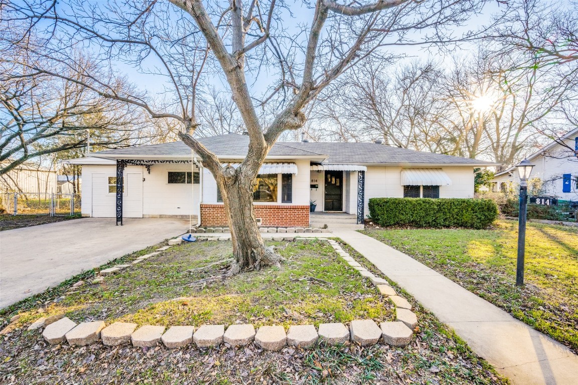 814 Bolivar Street Denton TX 76201