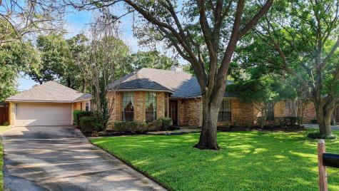 1301 Briar Drive Bedford TX 76022