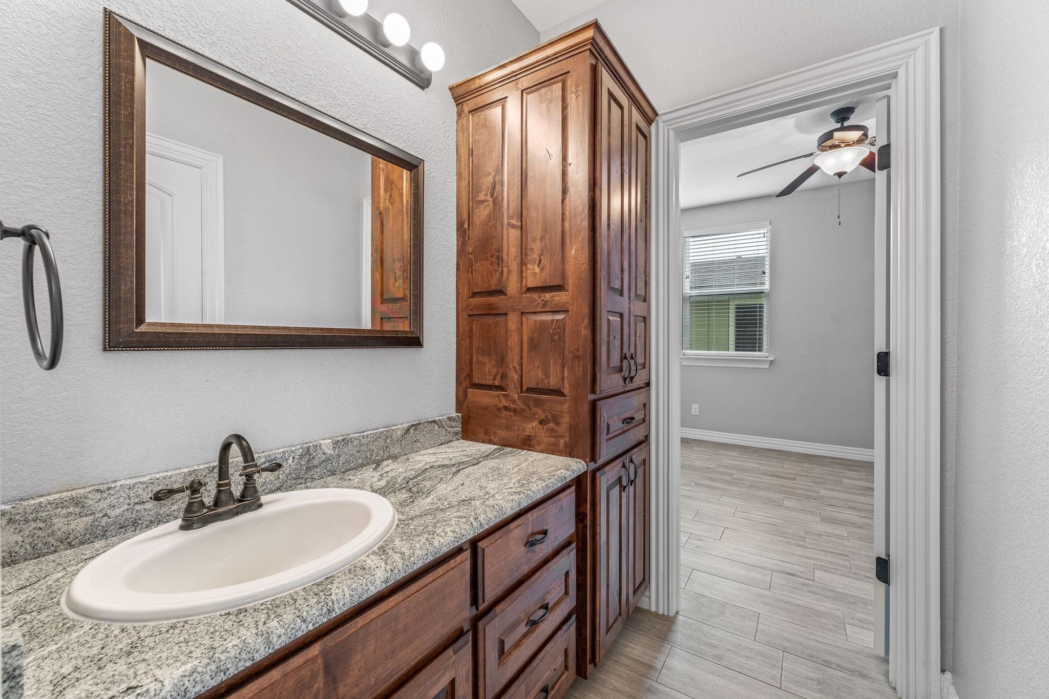 130 Elk Cove Stephenville TX 76401