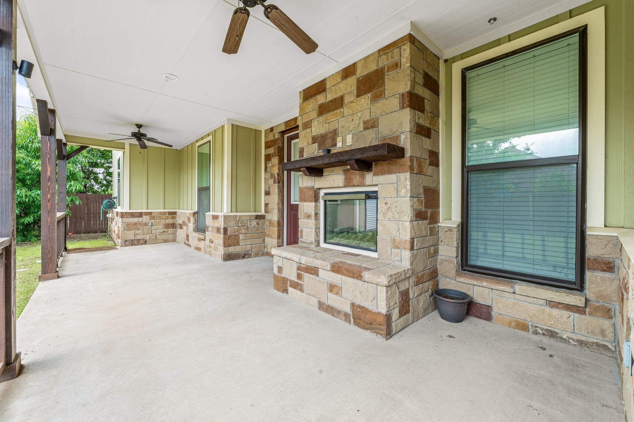 130 Elk Cove Stephenville TX 76401