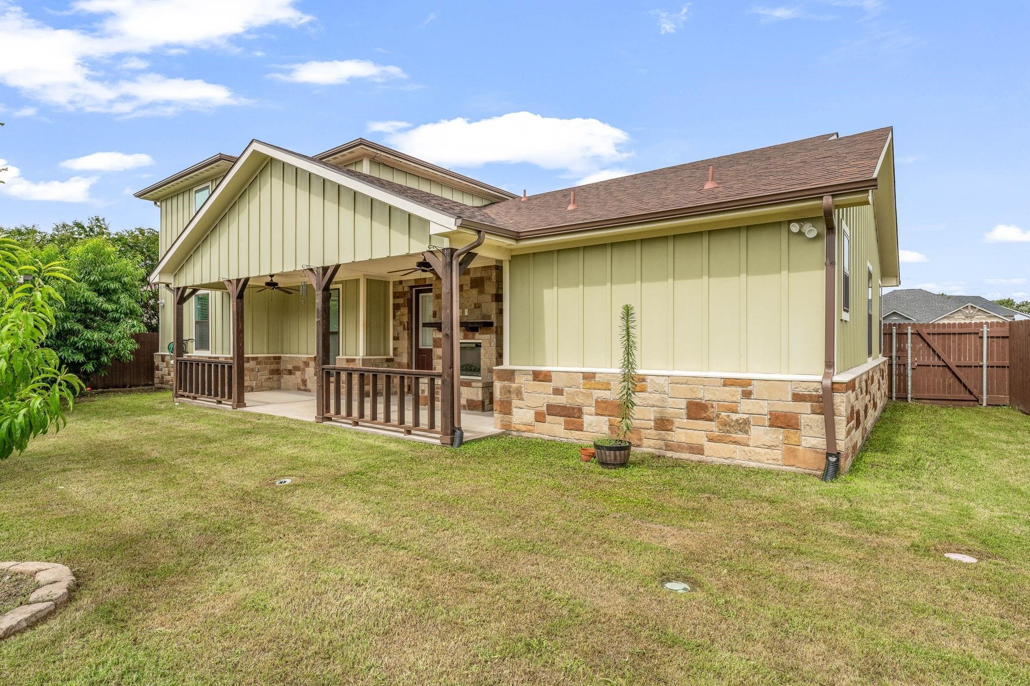 130 Elk Cove Stephenville TX 76401