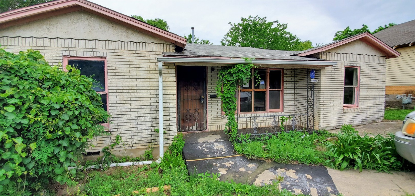 2903 Ross Avenue Fort Worth TX 76106