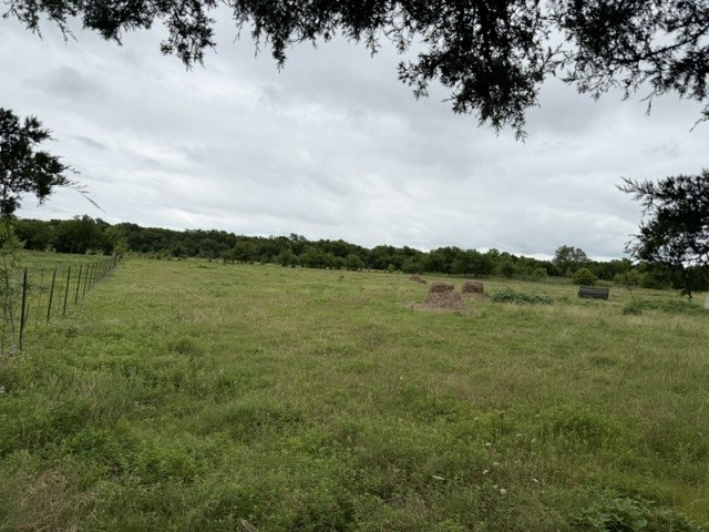 1101 N Atkins Drive Celeste TX 75423