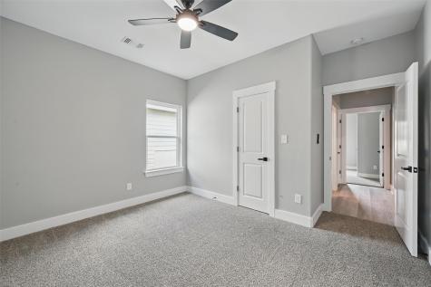 2734 W Washington Street Denison TX 75020