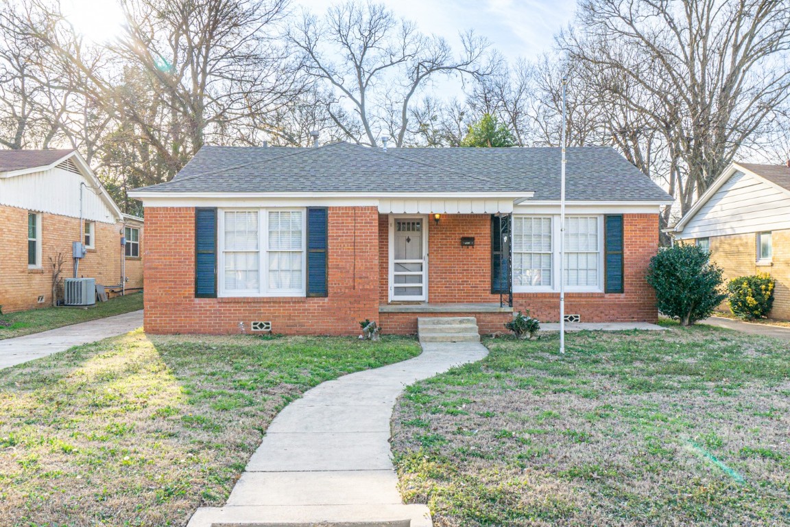 1931 S Wiley Avenue Tyler TX 75701