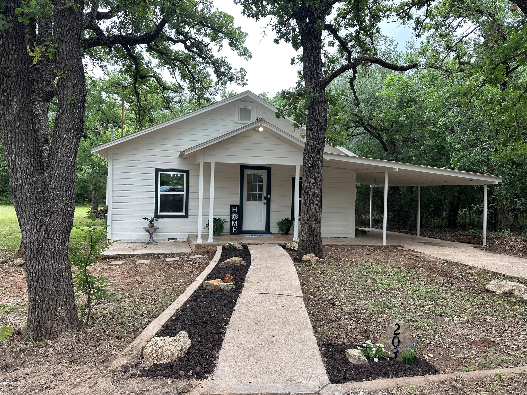 203 Eastover Drive Early TX 76802