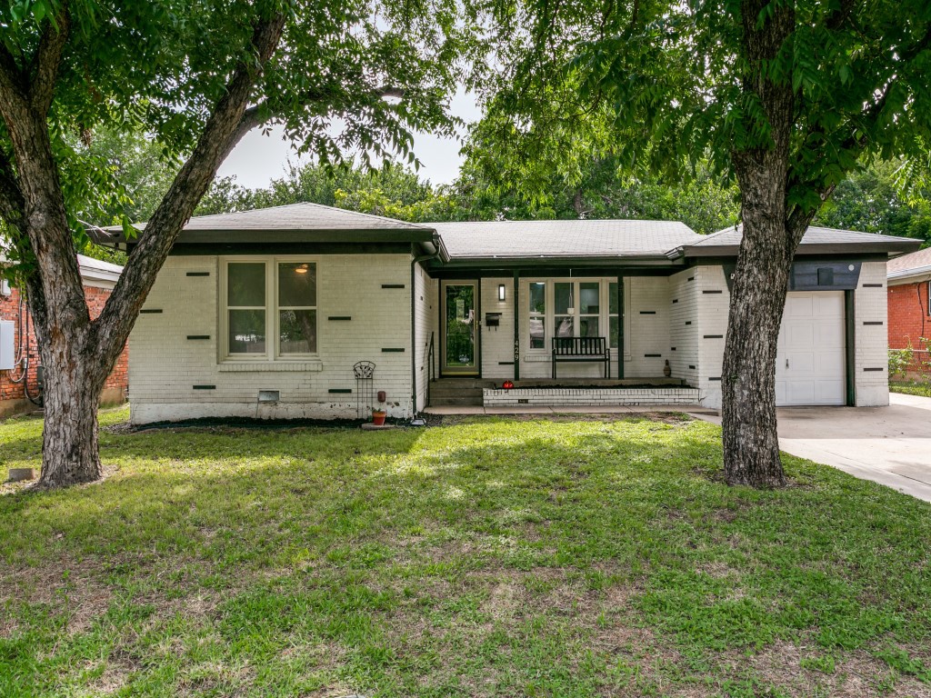 429 Harmon Road Hurst TX 76053