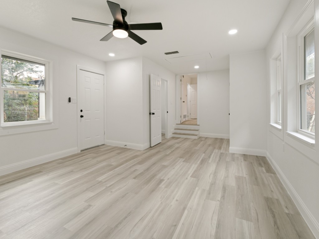 429 Harmon Road Hurst TX 76053