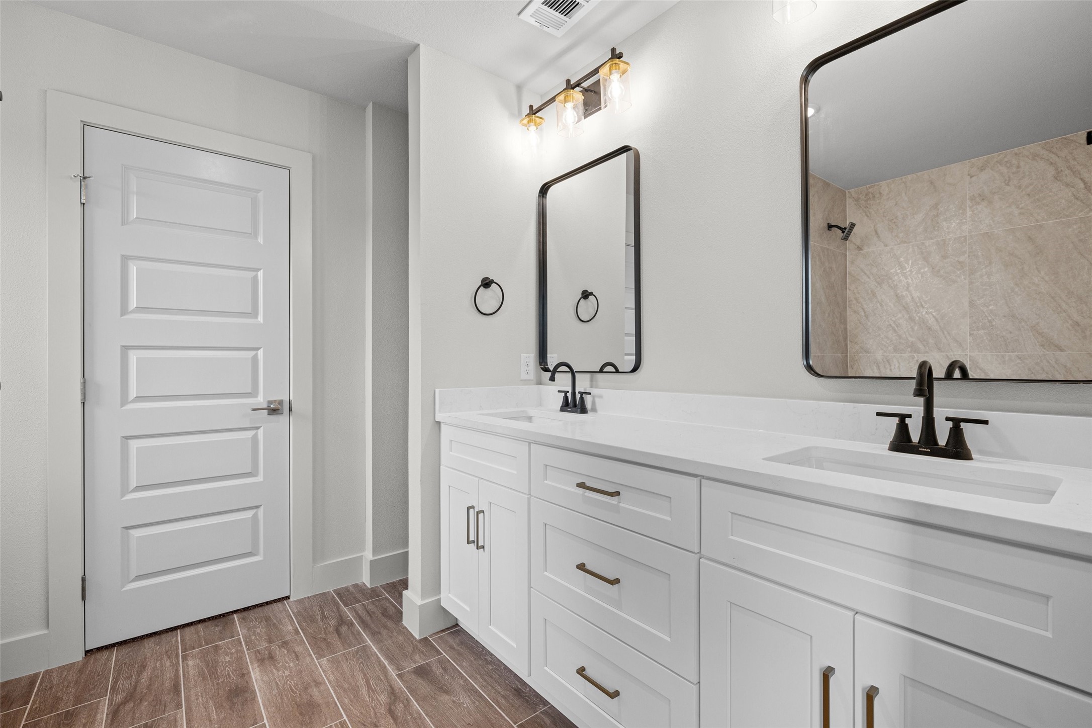 702 Perkins Court Granbury TX 76048