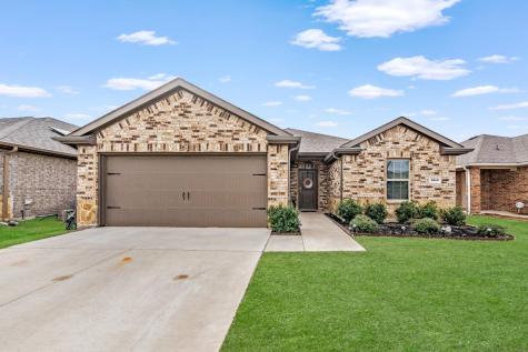 1813 Yale Street Farmersville TX 75442